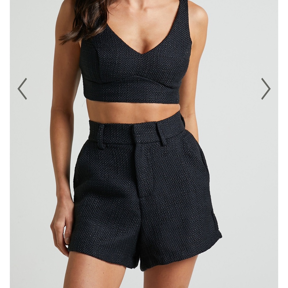 Showpo- MELBOURNE TWO PIECE SET - TWILL TWO PIECE SHORT SET IN BLACK